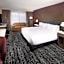 DoubleTree by Hilton Manhattan, KS