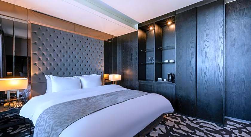 Best Louis Hamilton Hotel westbusan