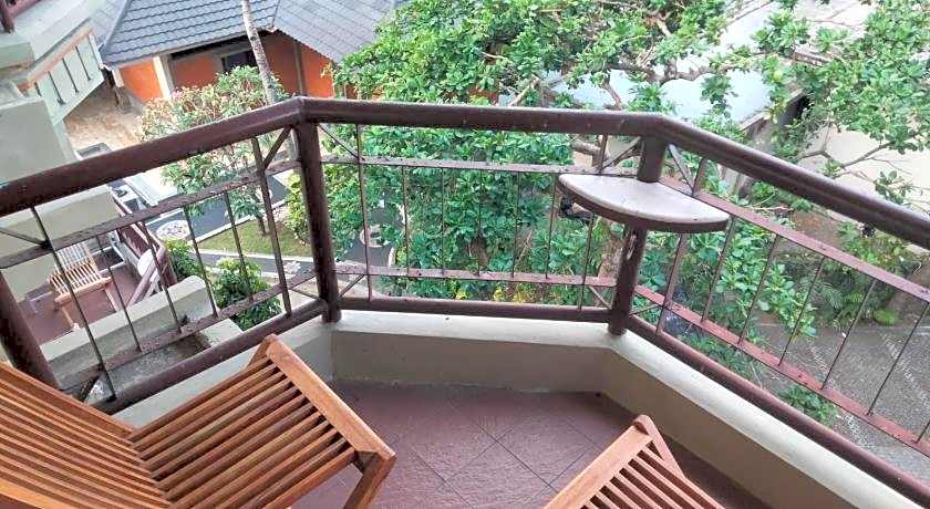 Club Bali Family Suites @ Legian Beach