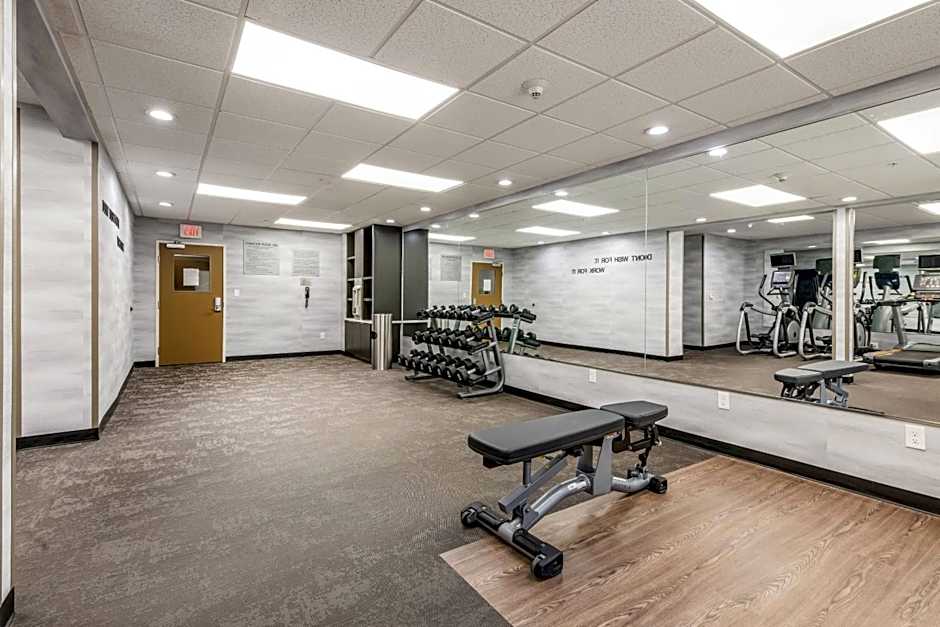 Fairfield by Marriott Inn & Suites Greensboro Coliseum Area