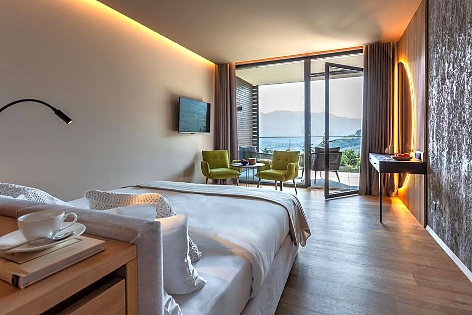 Avidea - Adults Only