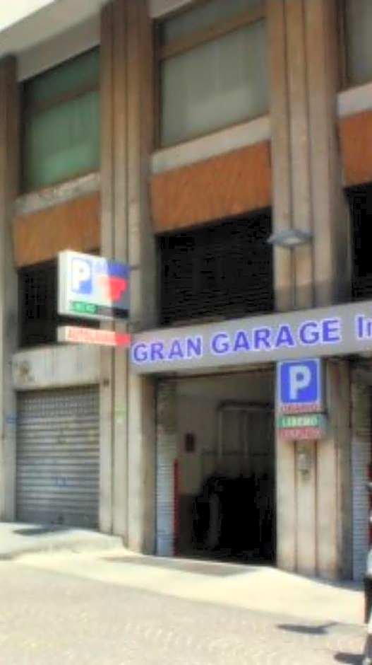 BARBAJA SUITES IN STREET TOLEDO 205