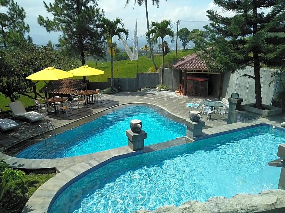 Bukit Alamanda Resort