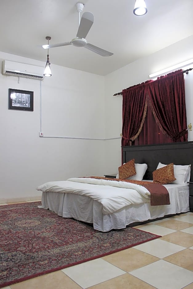 Al Eairy Furnished Apartments - Al Bahah 4