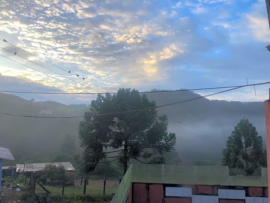 Pousada Pedra da Mata chalés na montanha