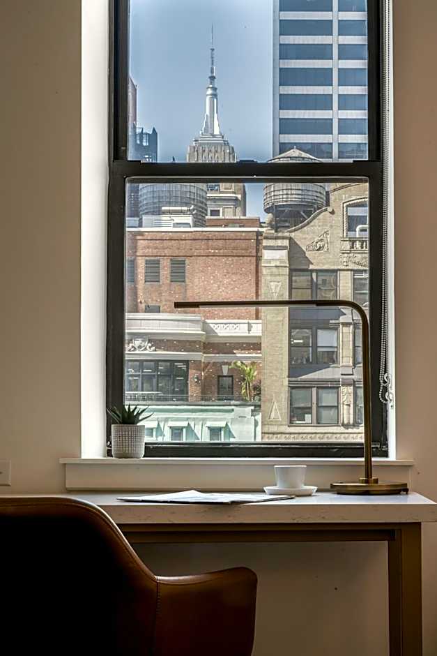 CLUB QUARTERS HOTEL TIMES SQUARE - MIDTOWN