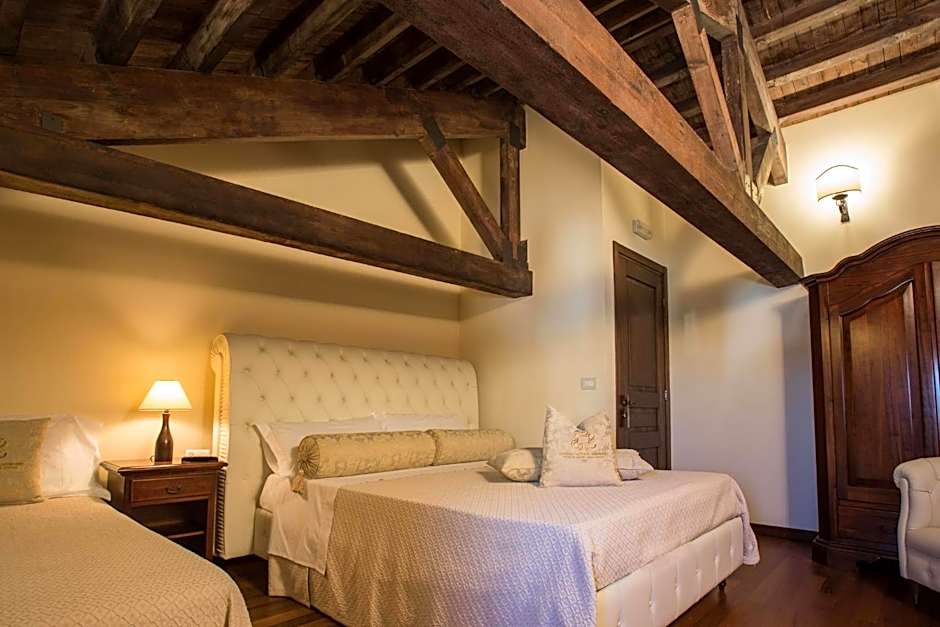 Castello Castriota Scanderbeg