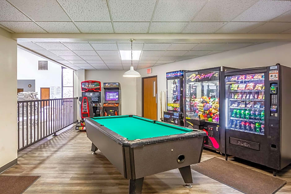 Econo Lodge Waupaca