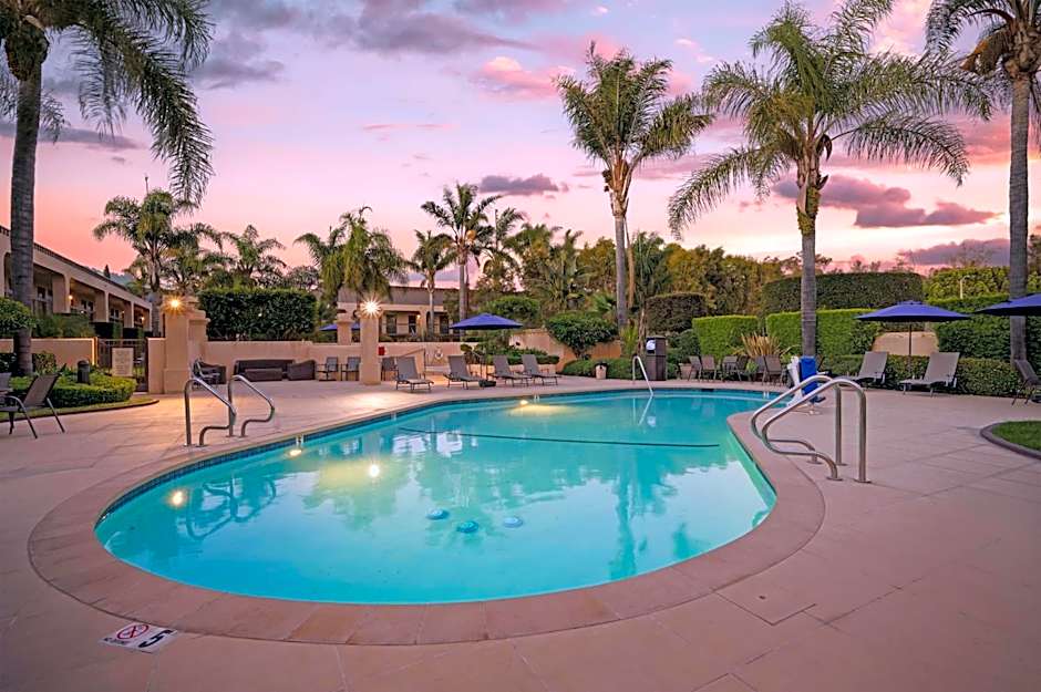 Best Western Plus South Coast Inn