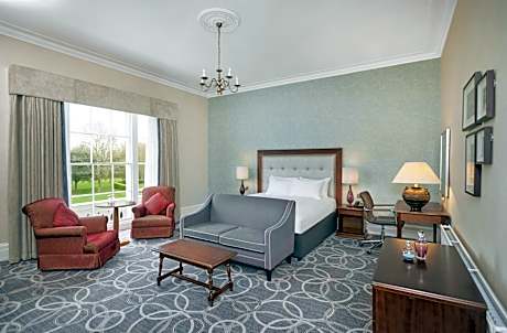 Manor House Deluxe Room With Air Con