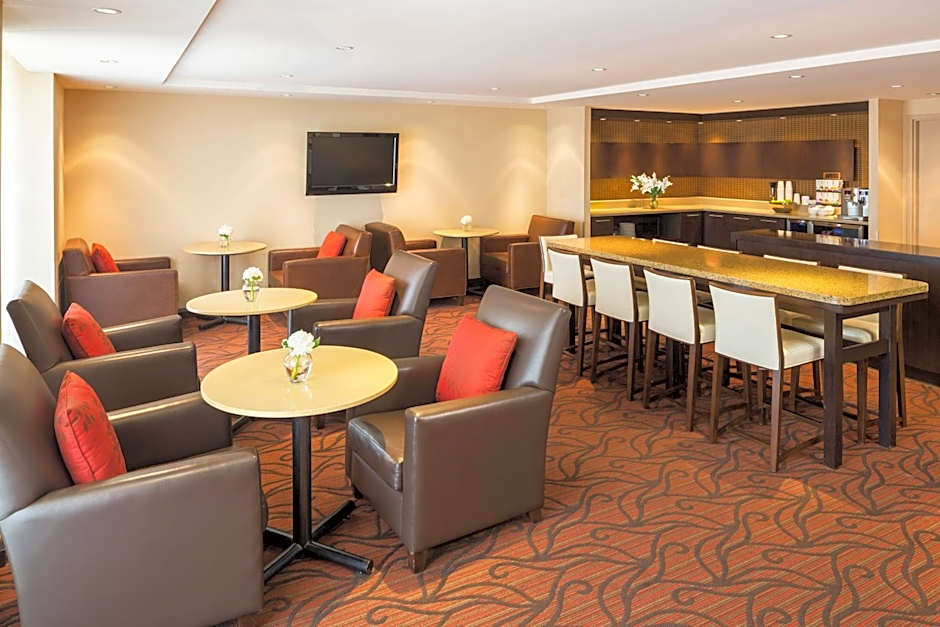 Sheraton Vancouver Airport Hotel