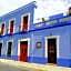 Hotel Medio Mundo