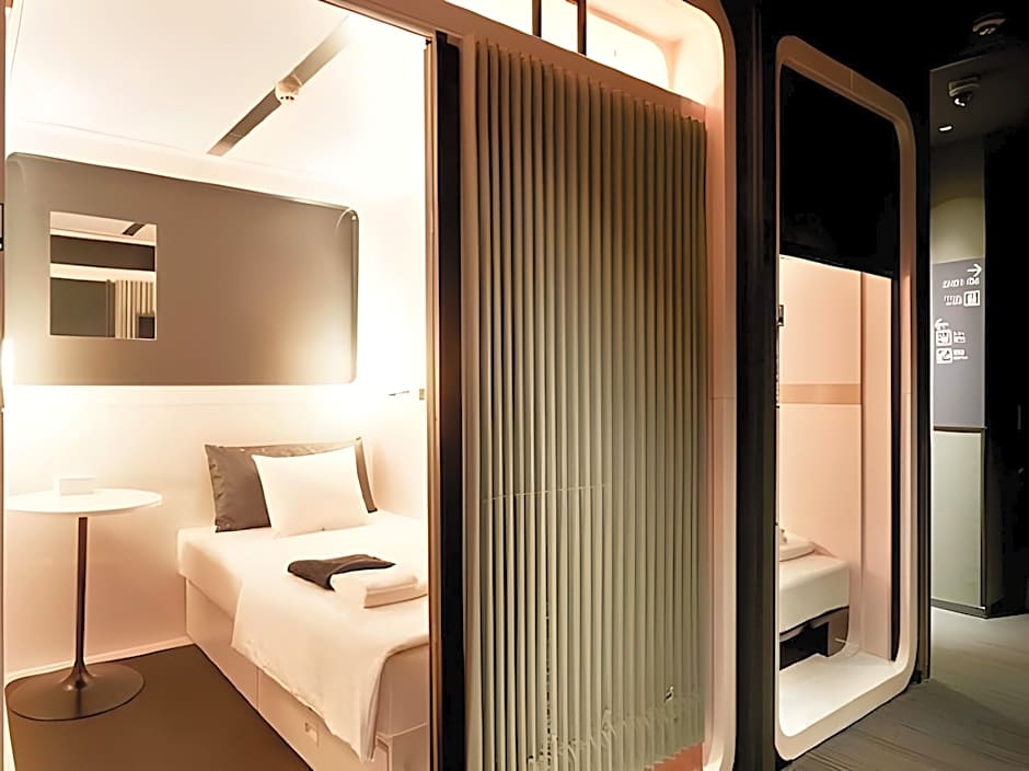 First Cabin Akasaka