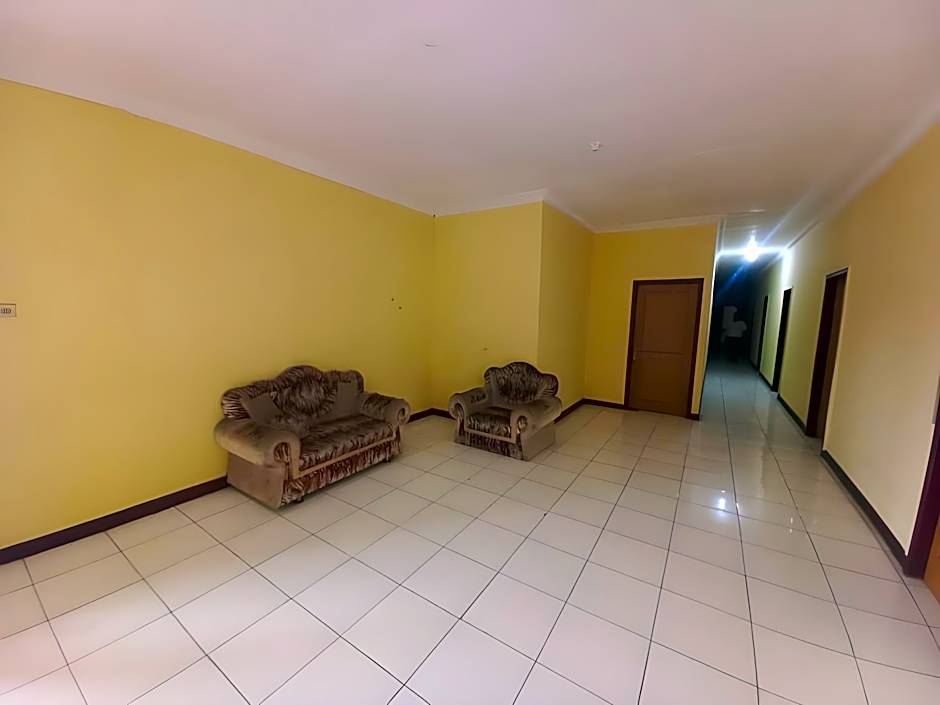 SPOT ON 91563 Hotel Meilias