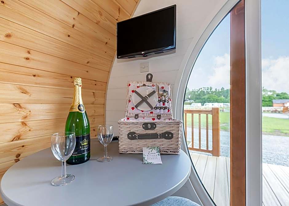 High Farm Holiday Park