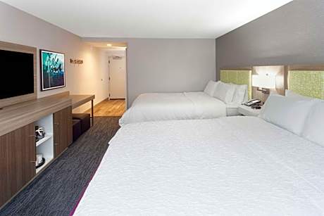 Queen Room with Two Queen Beds - Mobility Access/Non-Smoking