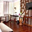 The White Rhino Hotel