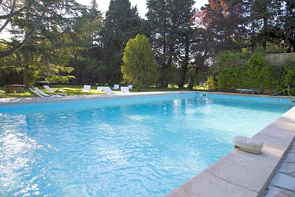 Logis Hôtel Castel Mouisson