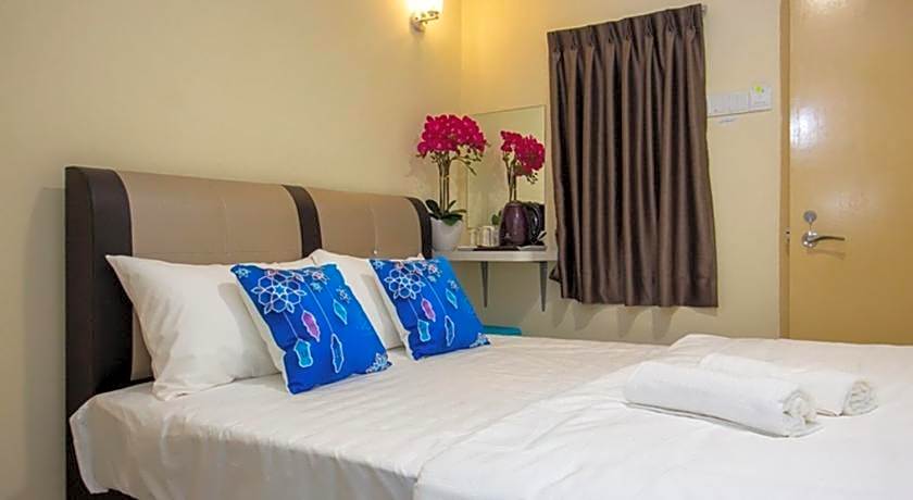 Southern Tip Hotel - City & 100m walk to McDonald's & FREE DOBI