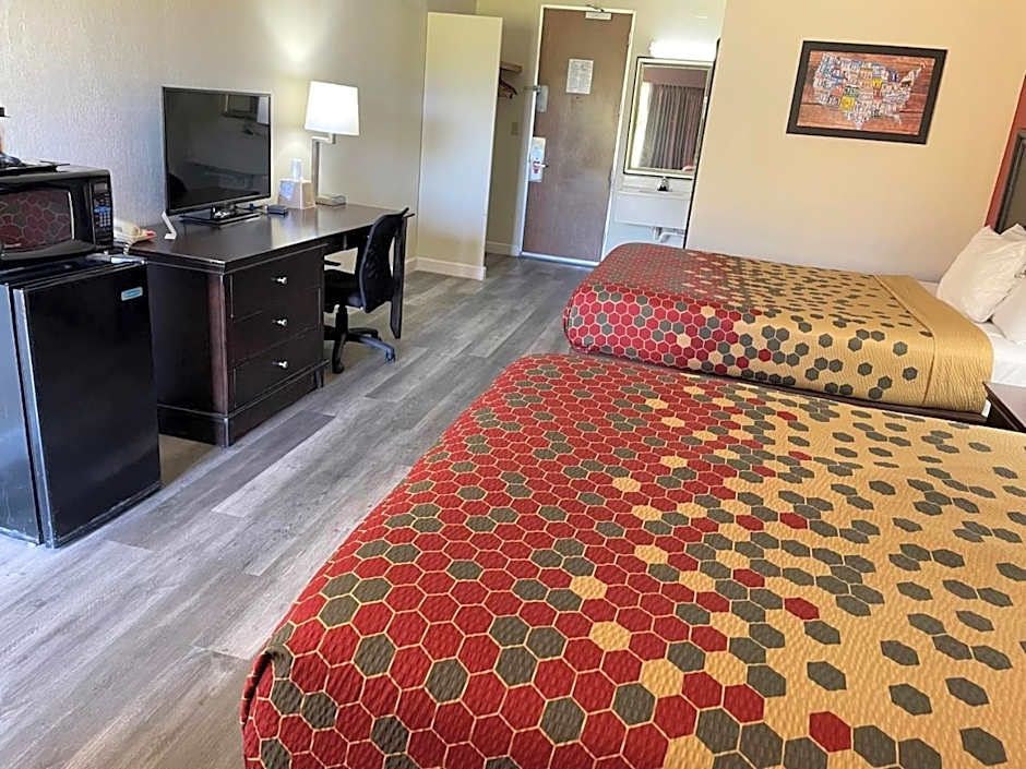 Econo Lodge - Perry National Fair Ground Area
