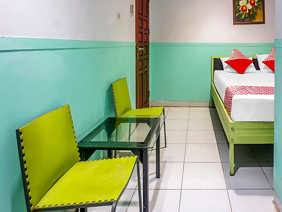 Hotel O Wisma Favorite Makassar Near Benteng Rotterdam