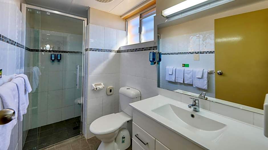 Blue Diamond Motor Inn