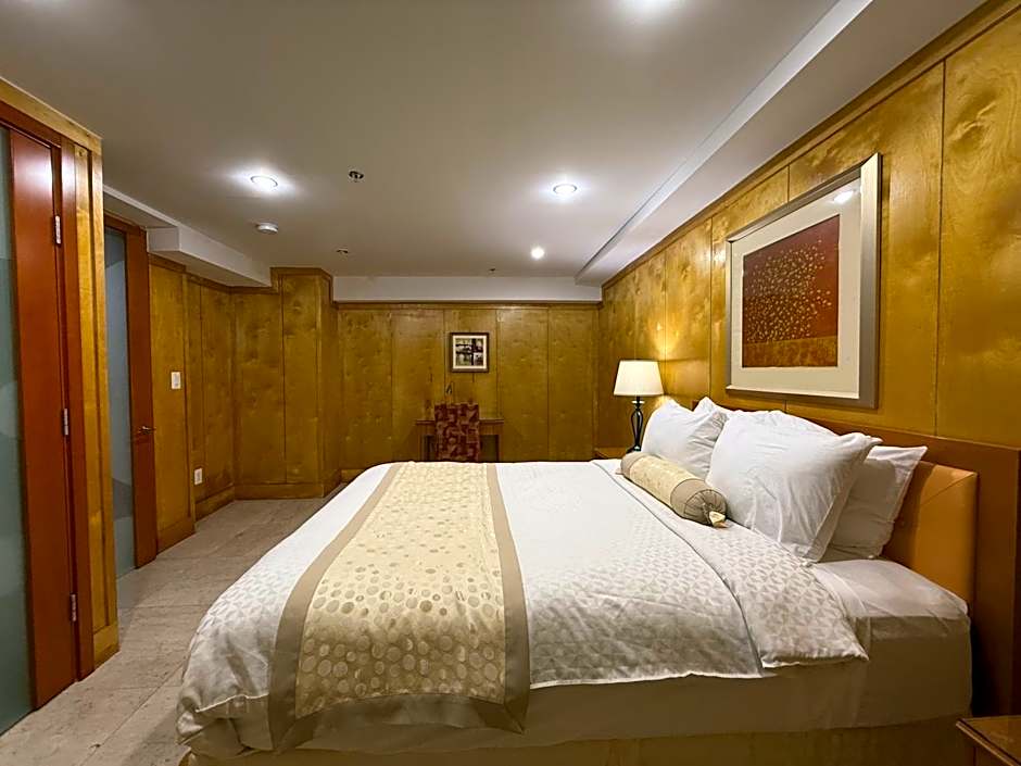 The Eldon Luxury Suites