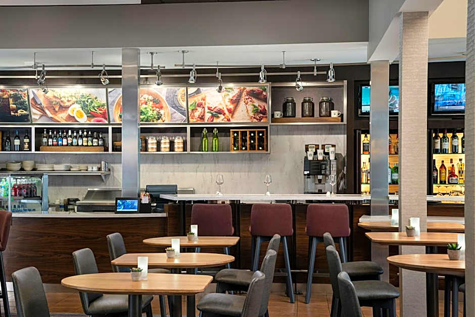 Courtyard by Marriott Pleasanton