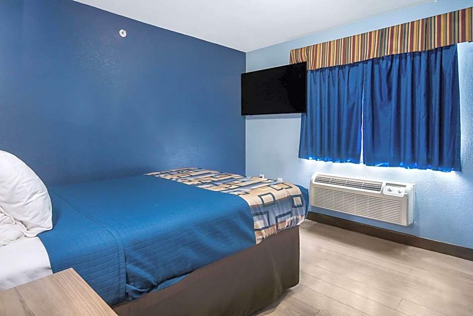 Rodeway Inn Carrollton I-35E