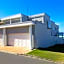 Hermanus Beachfront Lodge