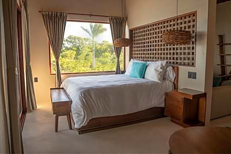 Suite with Lake View