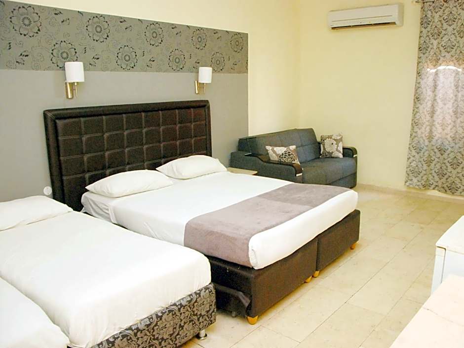 Red Sea Hotel
