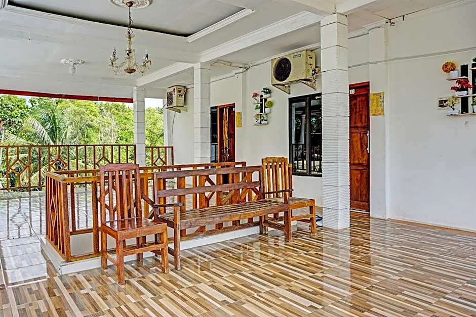 OYO Life 92021 Dua Putra Homestay Klayar