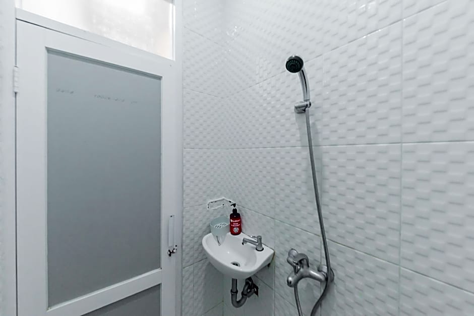 RedDoorz Syariah near DPRD Kabupaten Subang