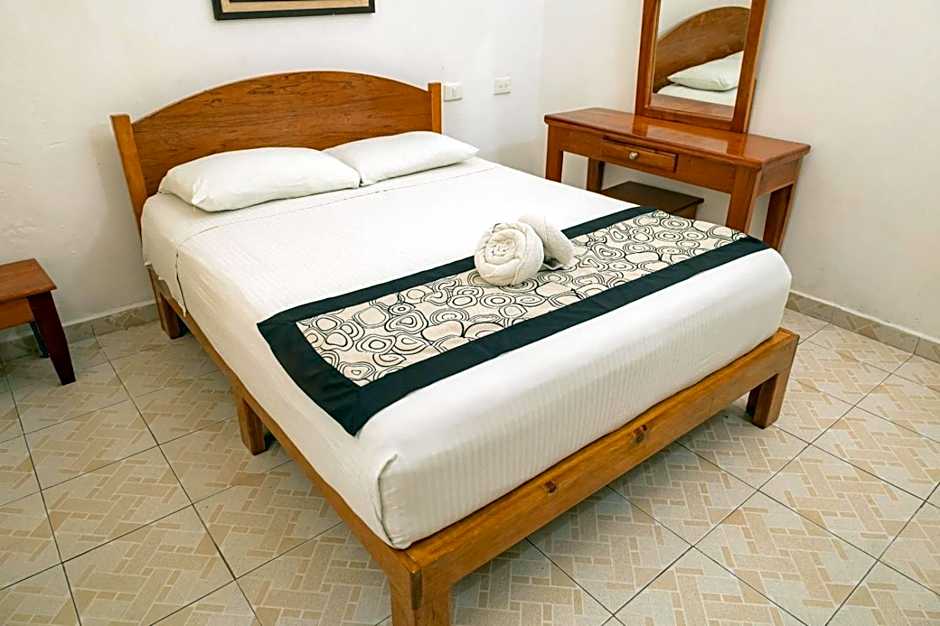 Hotel Las Palmas en Laurel