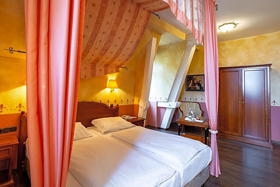 Burghotel Staufenberg