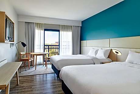 Standard Double Room with Two Double Beds - High Floor