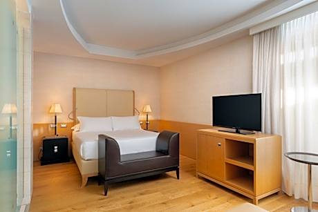 Superior Double Room with Balcony