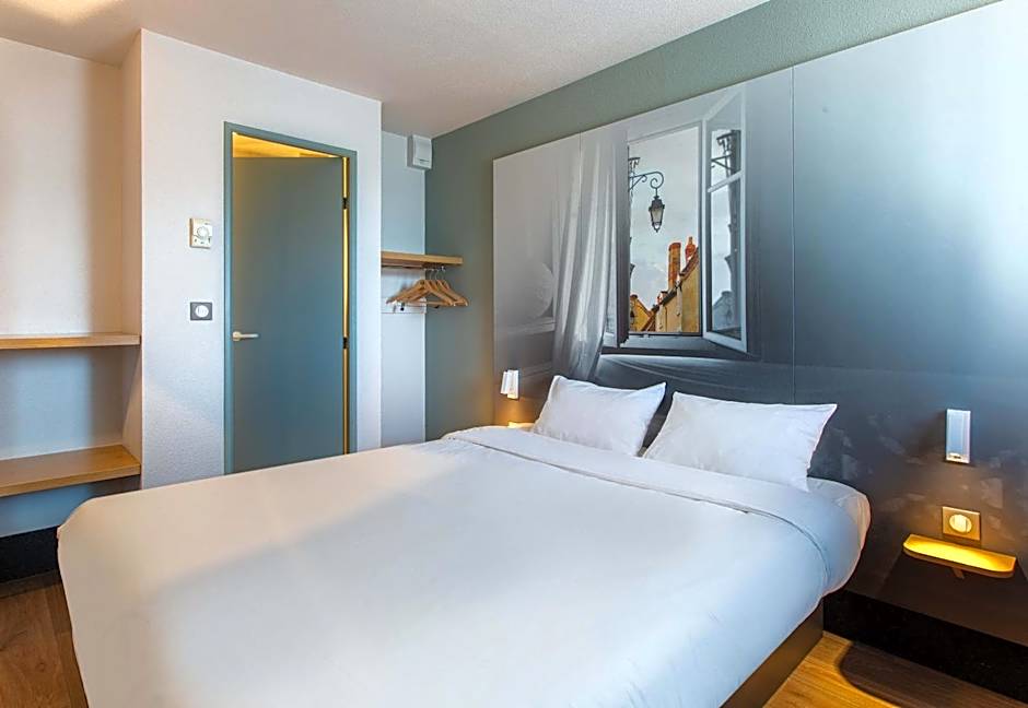 B&B HOTEL CHATEAUROUX Aéroport