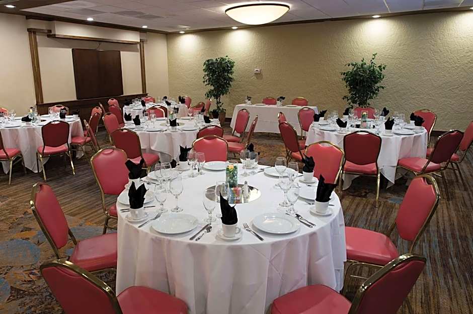 DoubleTree Suites By Hilton Tucson - Williams Center