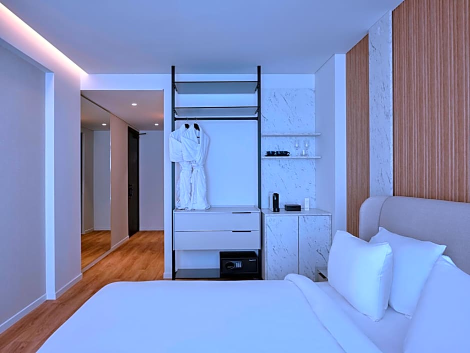 Nur Aparthotel Athens