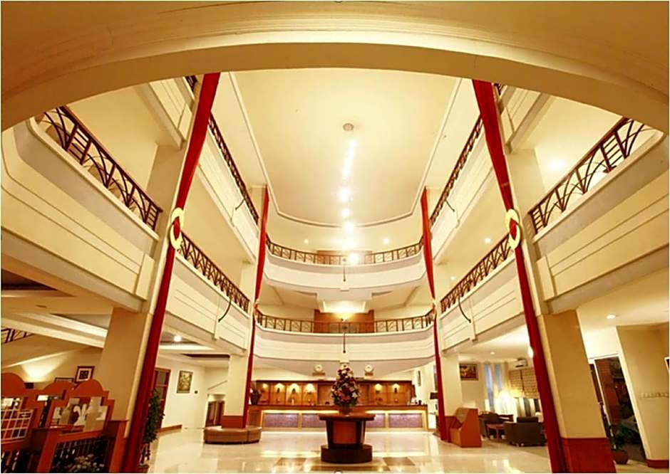 Plaza Hotel Tegal