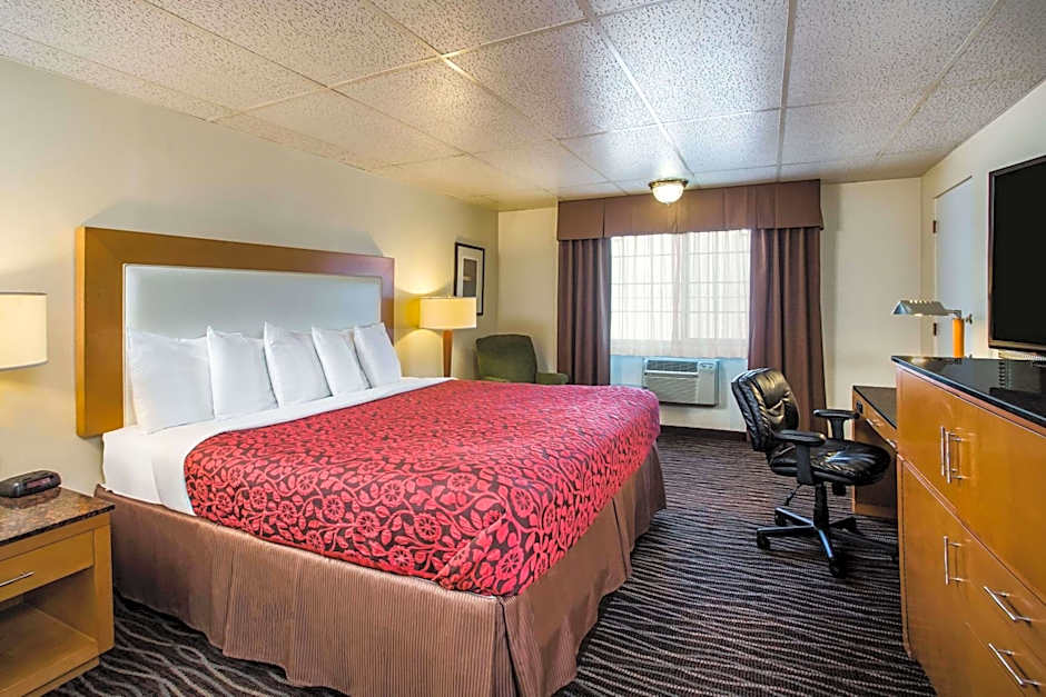 Days Inn by Wyndham Yakima