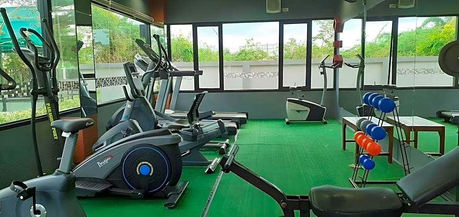 Grand Esie Service Apartment