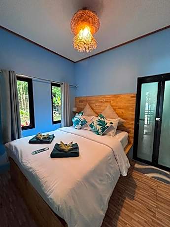 Deluxe Bungalow