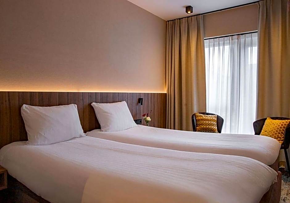 Hunzego Hotel