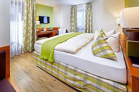 Altstadthotel "Zum Hechten"