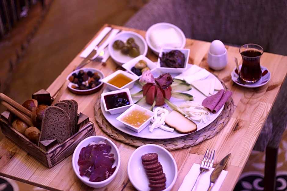 APOLLO HOTEL & APARTMENtS