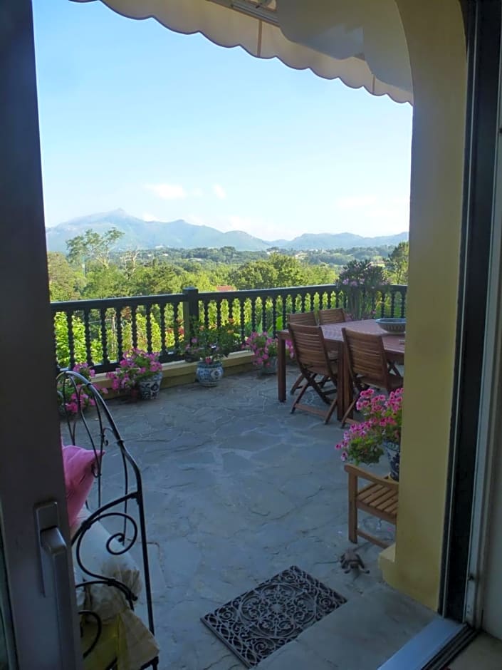Villa La Croix Basque