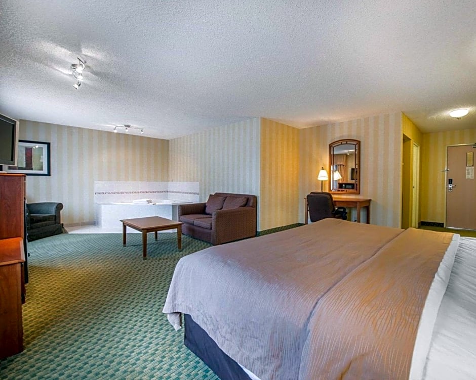 Quality Inn Airport